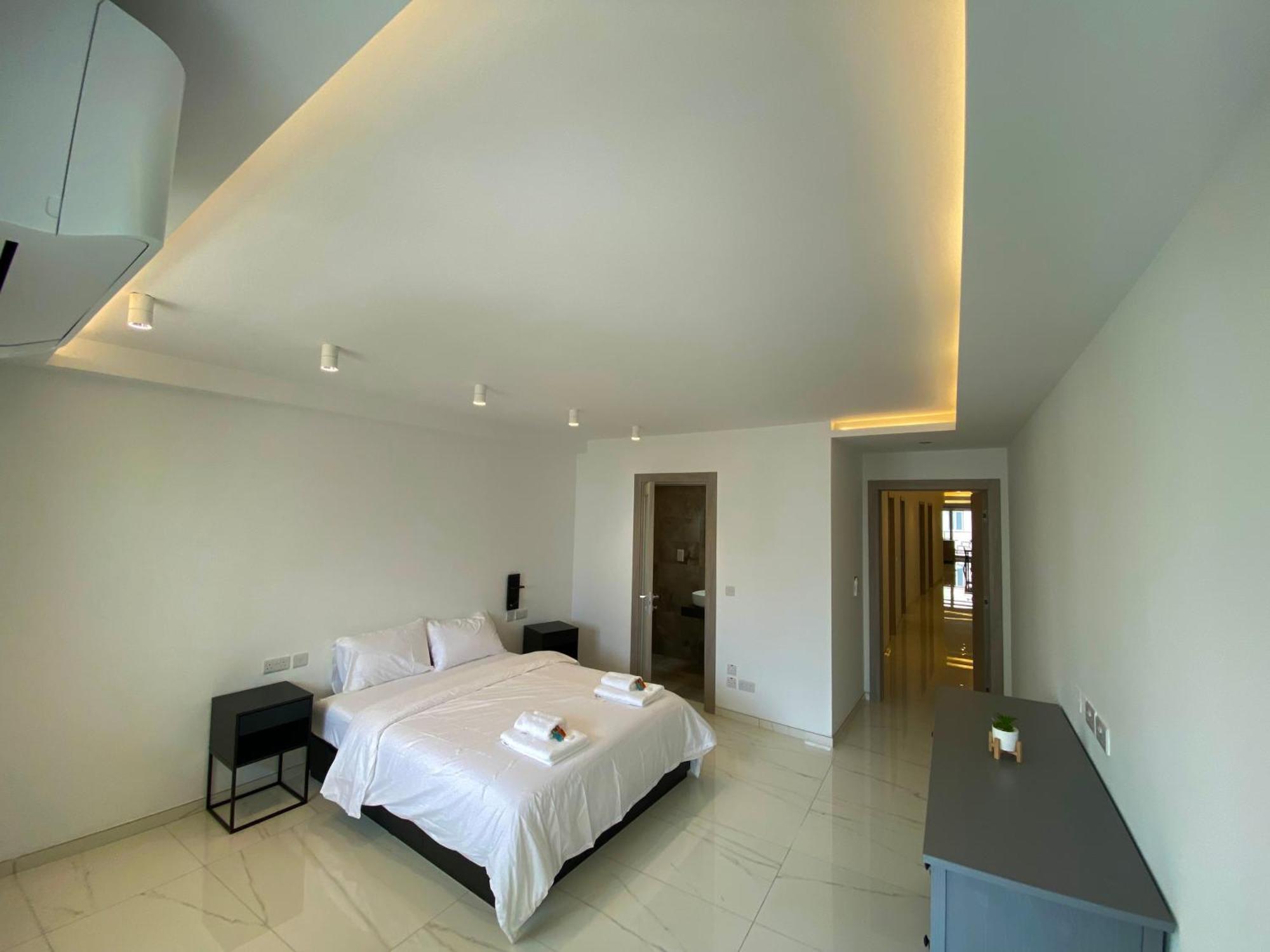 Tigne Sliema Three Bedrooms Apartment Eksteriør billede