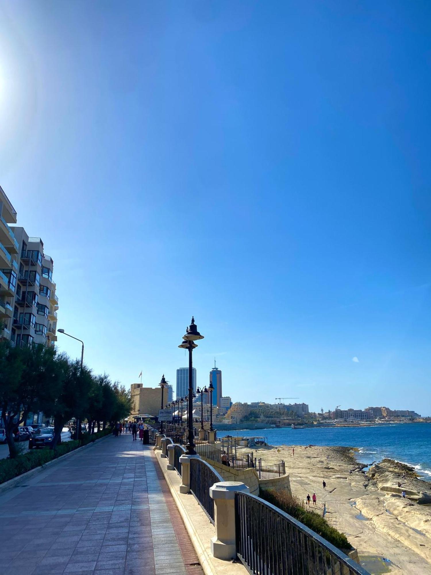 Tigne Sliema Three Bedrooms Apartment Eksteriør billede