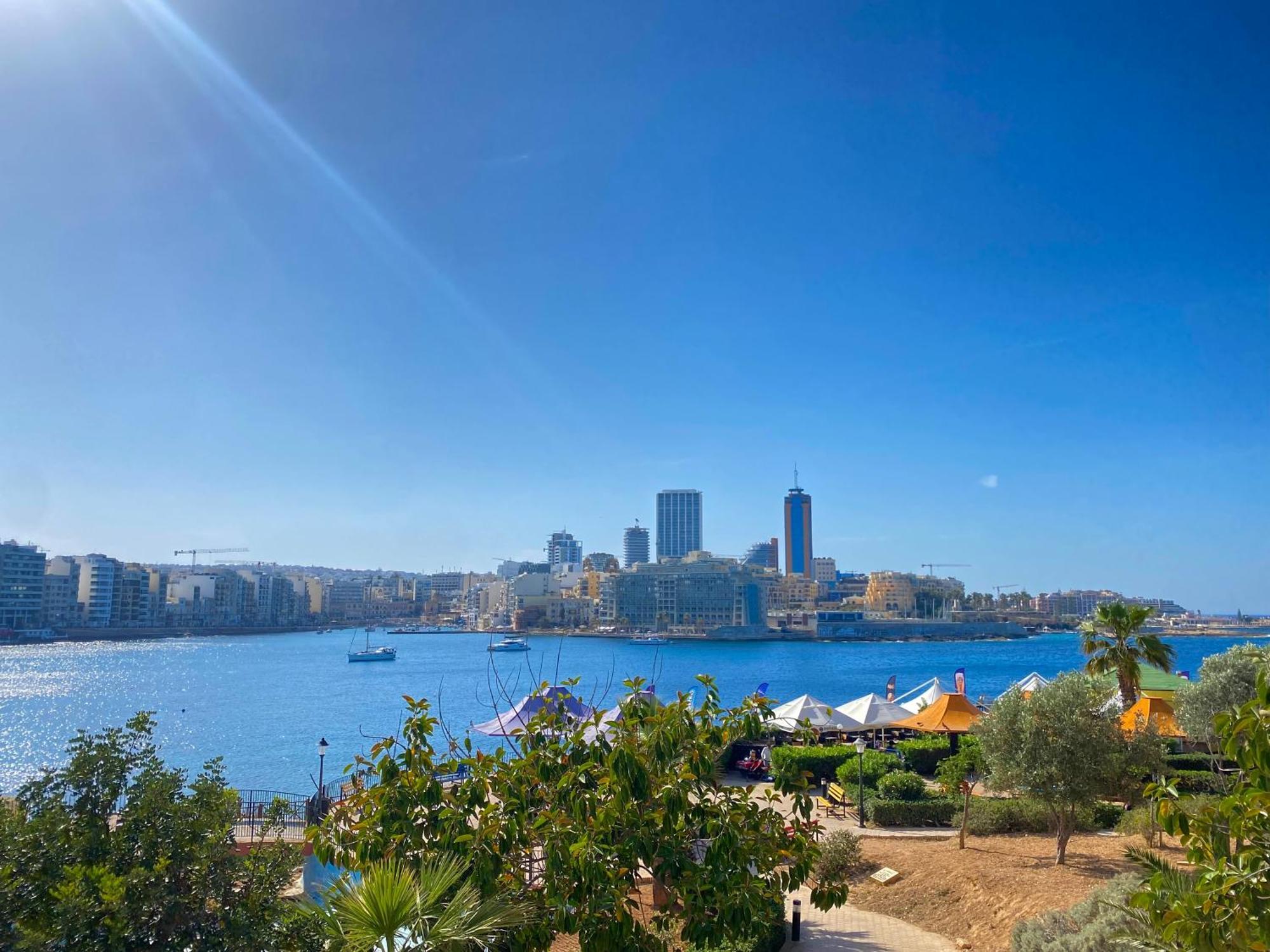 Tigne Sliema Three Bedrooms Apartment Eksteriør billede