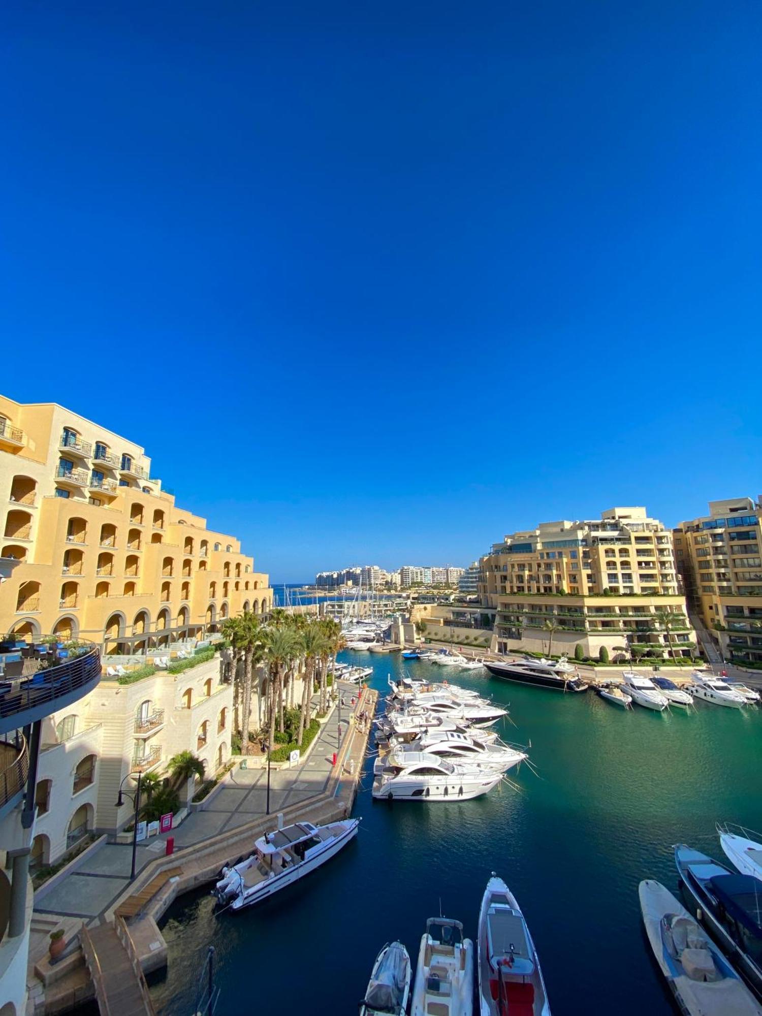 Tigne Sliema Three Bedrooms Apartment Eksteriør billede