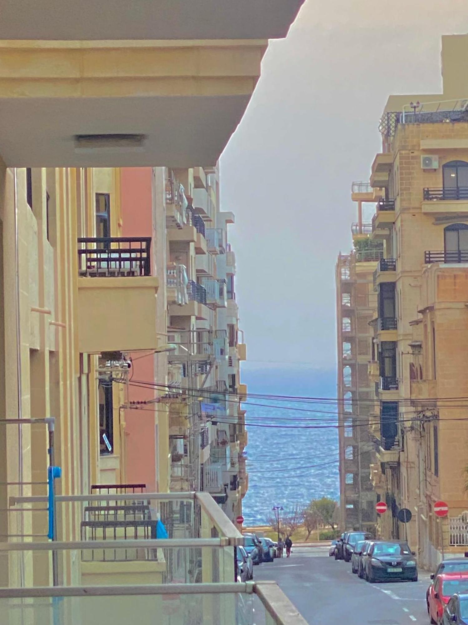 Tigne Sliema Three Bedrooms Apartment Eksteriør billede